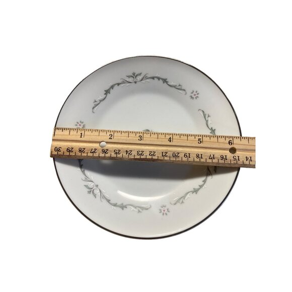 Signature Collection 6.25" Bread Butter Petite Bouquet Fine China - Picture 5 of 7